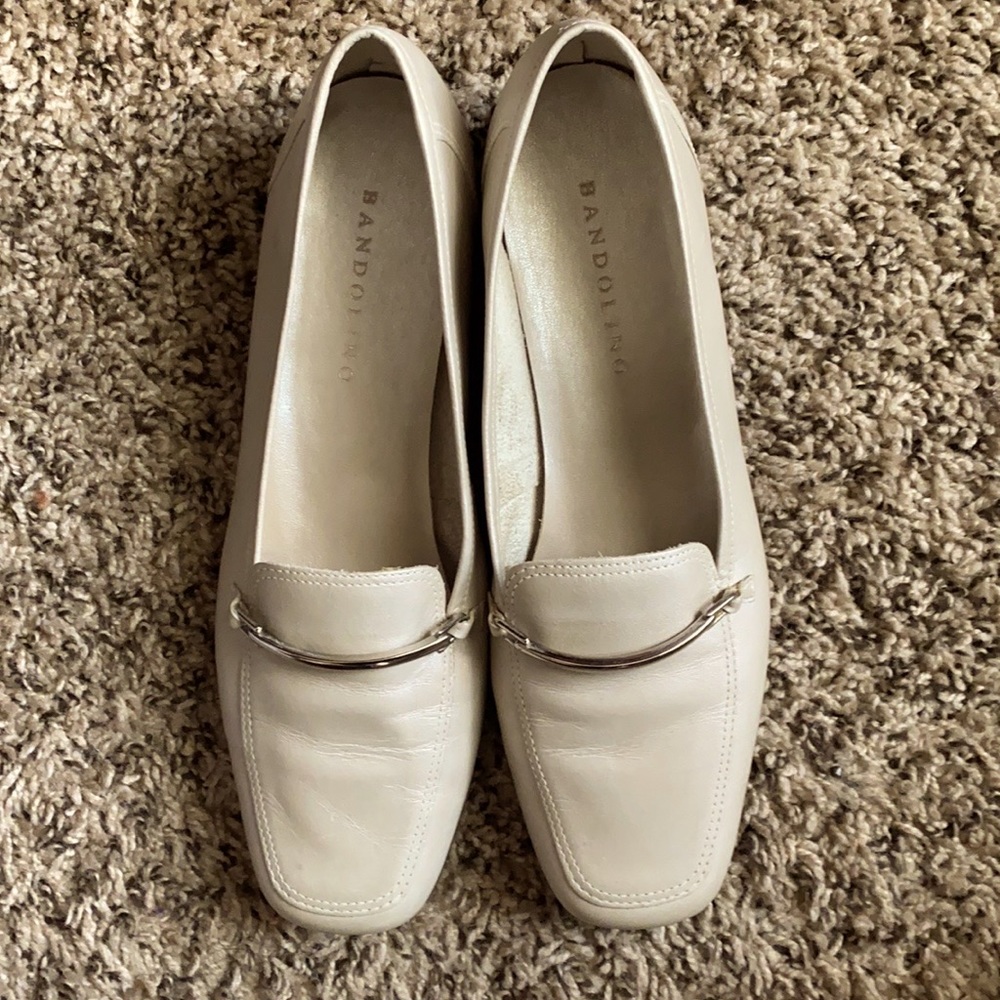 Bandolino women’s loafers
